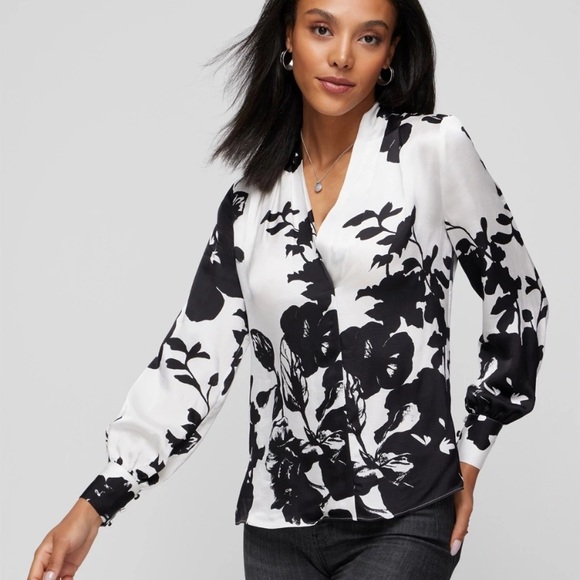White House Black Market Tops - WHBM L black and white Blouse